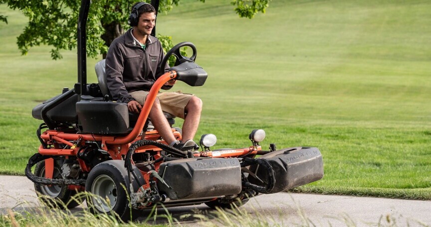 Jardinier de golf / paysagiste 100%, 1. portrait